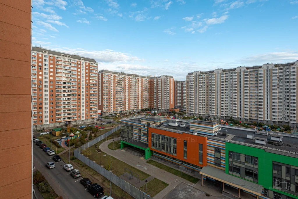 Продажа 3-комн. кв-ры, проспект Защитников Москвы, д. 12 - Фото 31