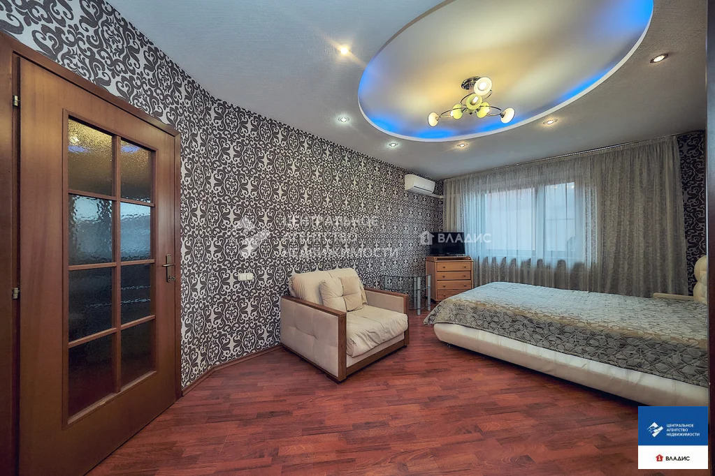 Продажа квартиры, Рязань, ул. Есенина - Фото 1