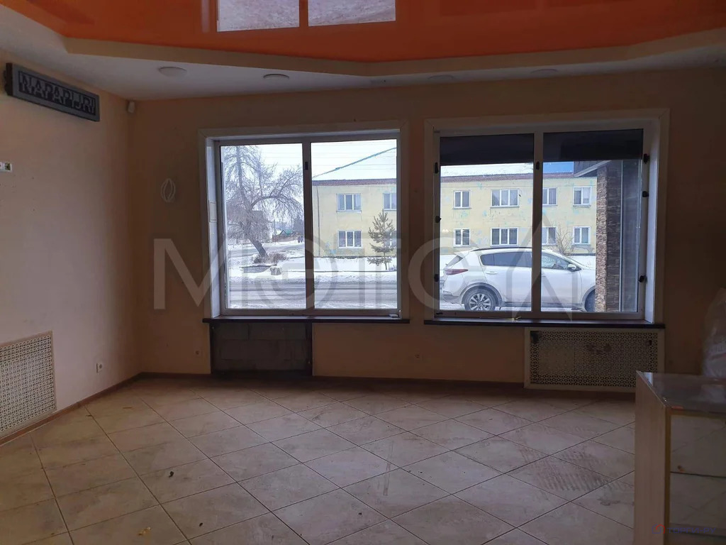 Продажа торгового помещения, Здвинск, Здвинский район, ул. Карла ... - Фото 4