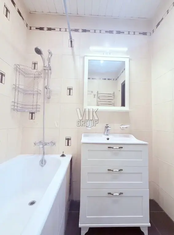 Предлагается светлая однокомнатная квартира с отличным ремонтом - Фото 7