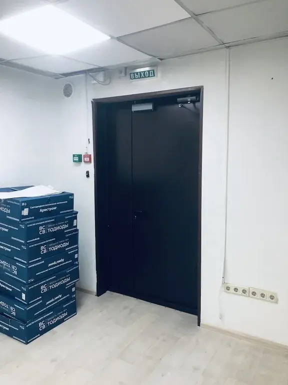 м. Полежаевская 10 м.п .5-Магистральная д.12 Сдается офис 30 кв. 4/4 . - Фото 10