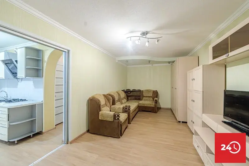 В продаже 1к  по пр-т Строителей, 66 с ремонтом! - Фото 2