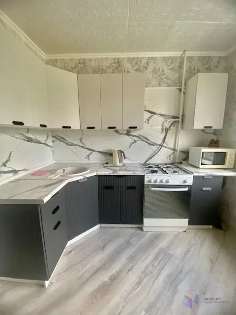 Продам квартиру. - Фото 1