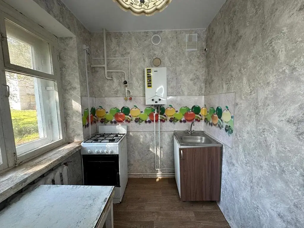 3-к. квартира, 51 м2, 1/2 эт. - Фото 1