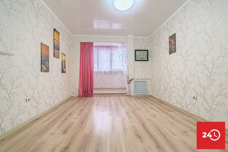 В продаже студия площадью 28,0 кв.м. с ремонтом по ул. Лунная 5 - Фото 1