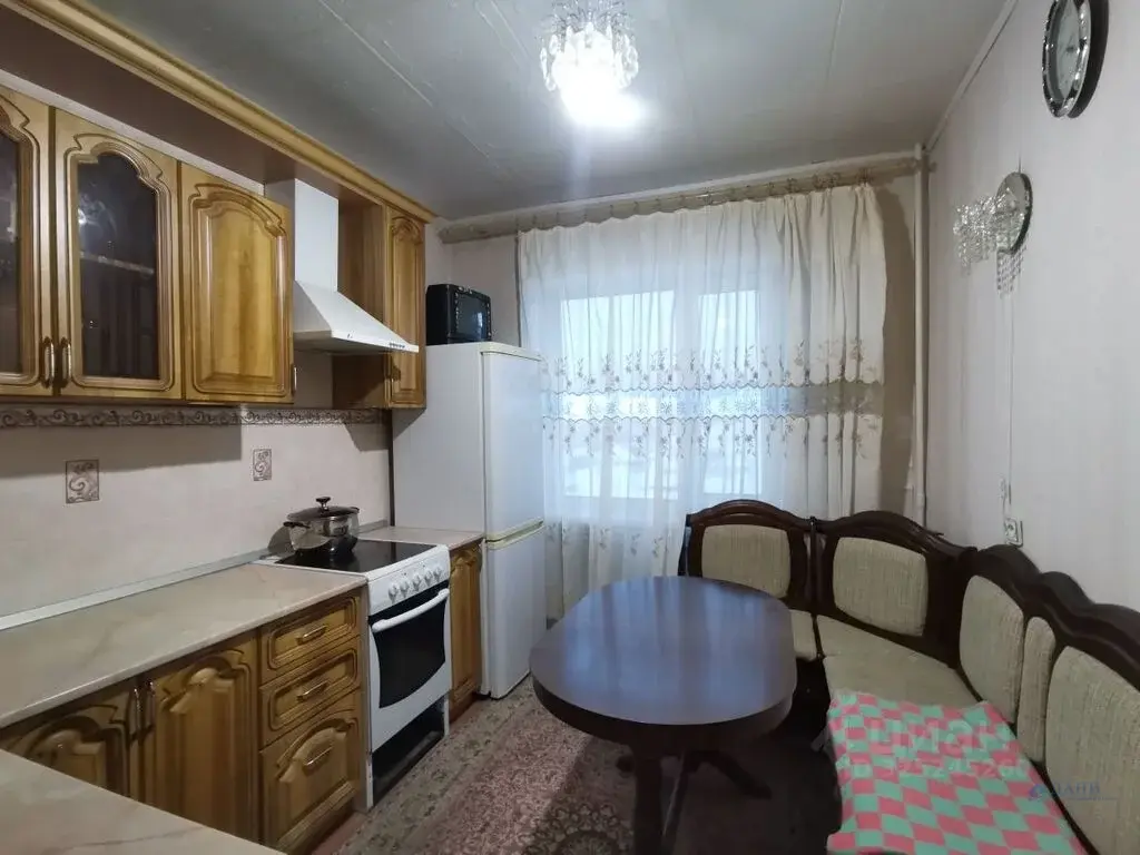 Продаю двухкомнатную квартиру 57.0м Марчеканская ул., 2/1, Магадан, .. - Фото 1