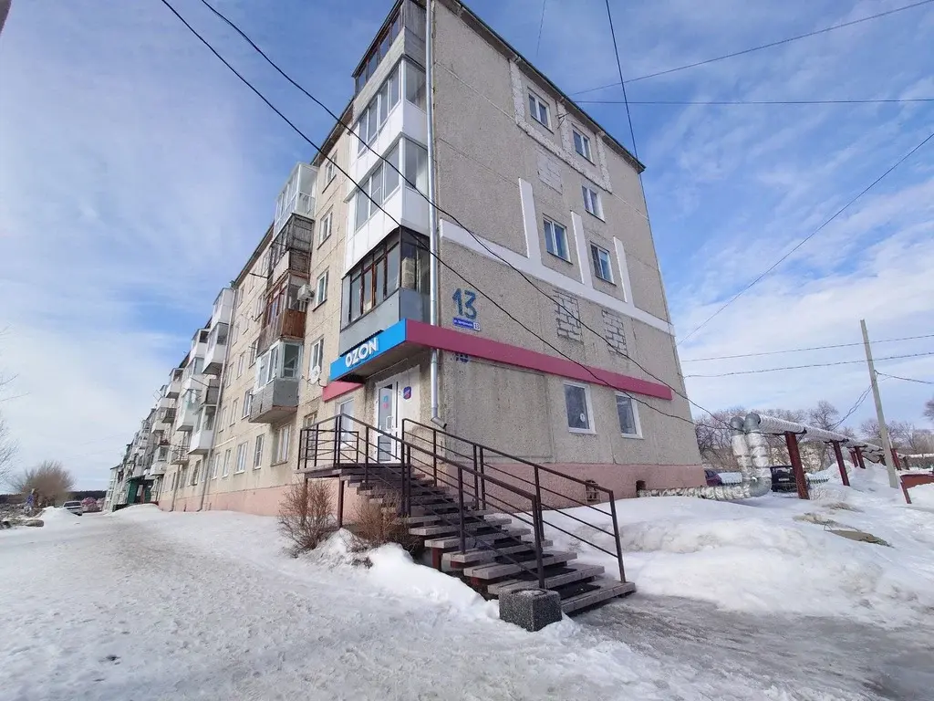 Двухкомнатная квартира в поселке Ясногорский - Фото 0