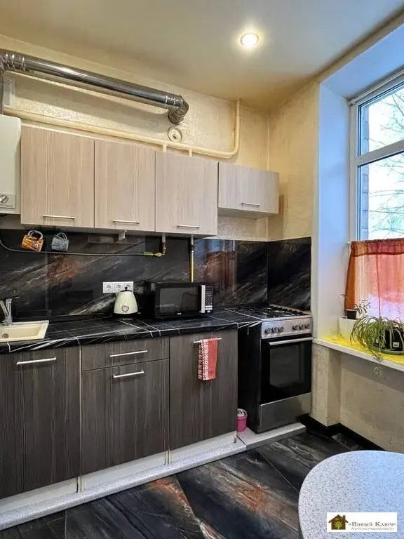 Продается 2-ком кв в сталинке мкр. Керамик, ул. Заводская, д. 10 - Фото 8