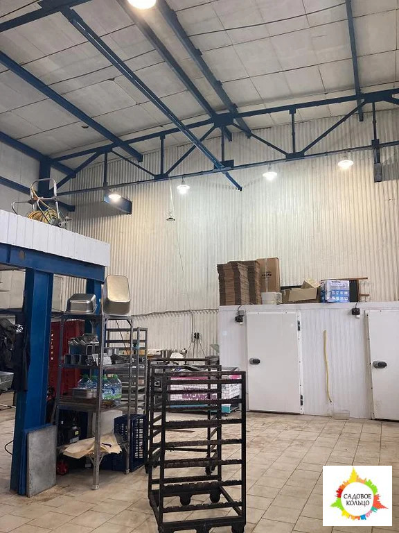 В складском комплексе предлагается помещение под склад, производство, - Фото 0