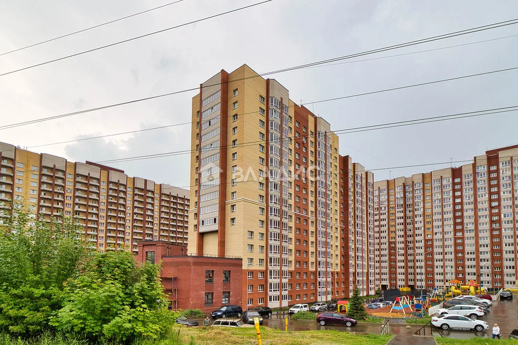 городской округ Владимир, улица Горького, гараж 13 кв.м. на продажу - Фото 0