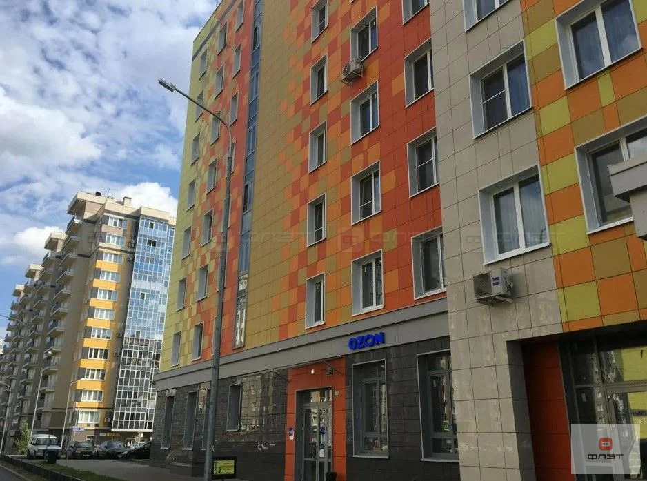 Аренда торгового помещения, Казань, ул. Тэцевская д.4д - Фото 1