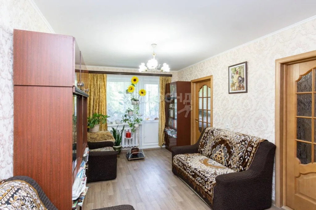Продажа квартиры, Новосибирск, ул. Челюскинцев - Фото 0