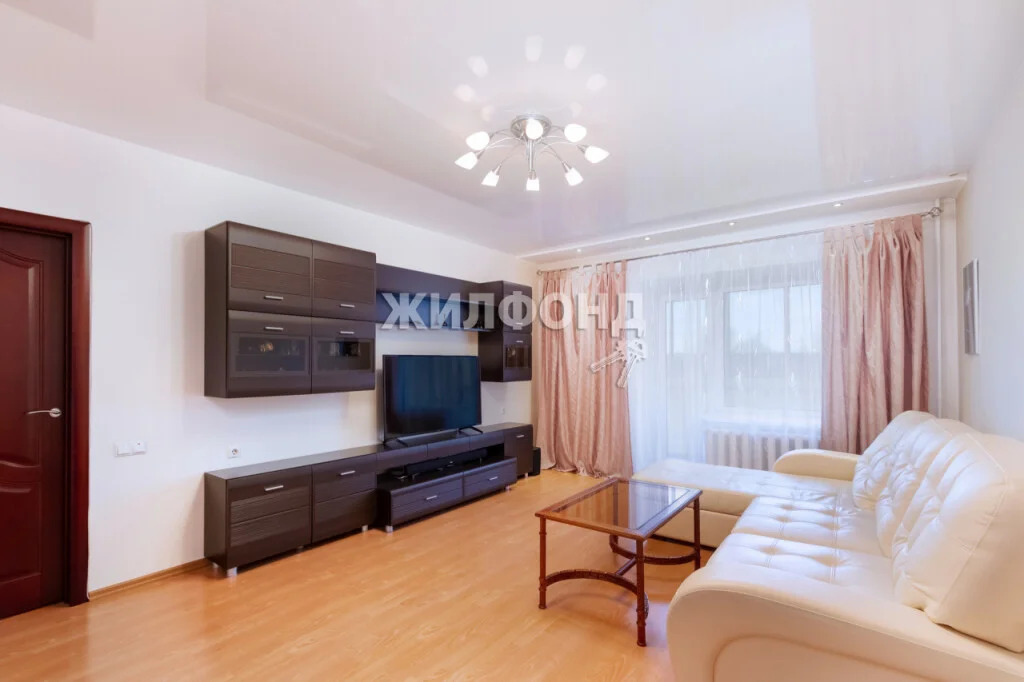 Продажа квартиры, Новосибирск, ул. Аэропорт - Фото 1