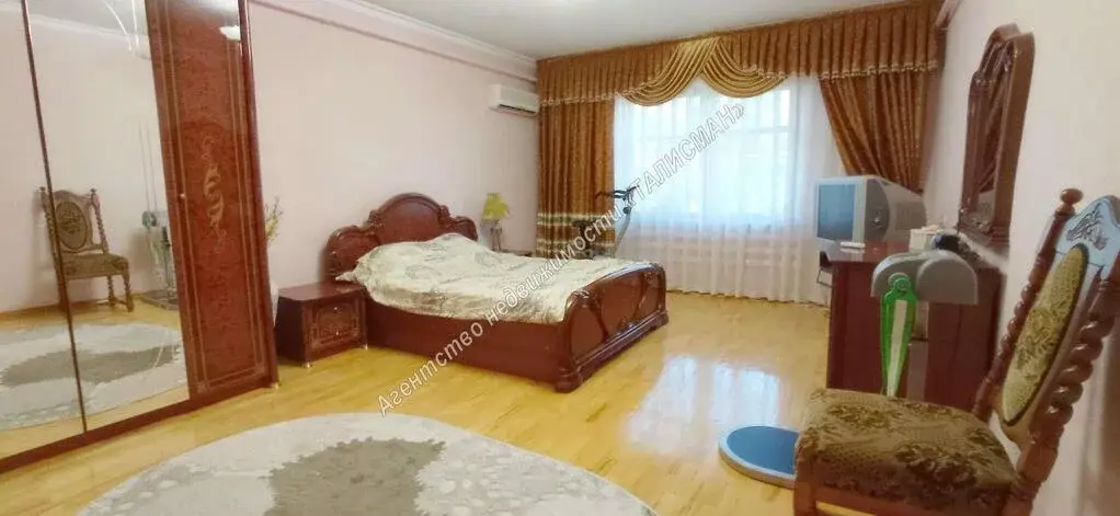 Продается двух этажный кирпичный дом ближайшем пригороде г.Таганрога - Фото 12