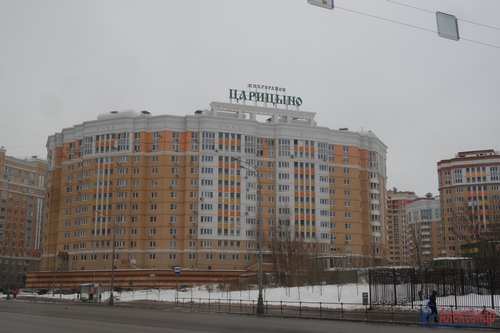 Радиальная улица дом 3. Дом в микрорайоне Царицыно Елабуга. Царицыно квартиры рядом с парком.