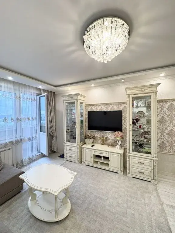 Сдам двухкомнатную квартиру 62.0м ул. Москвитина, 3к1, Москва, НАО ... - Фото 1