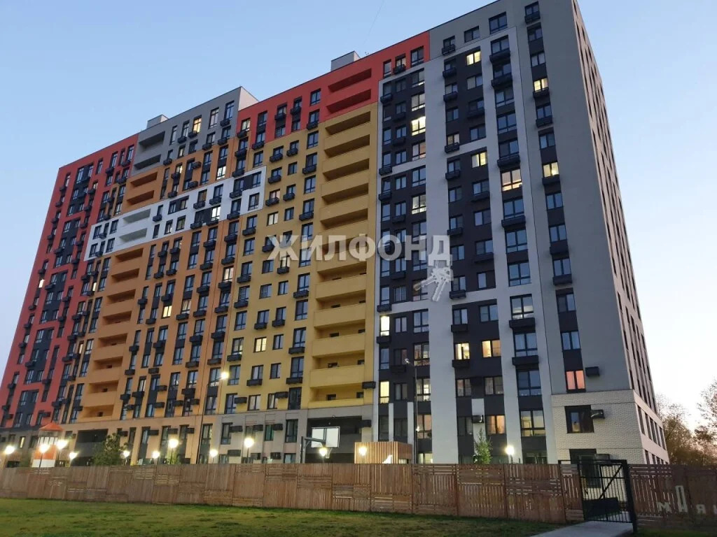 Продажа квартиры, Новосибирск, 2-я Обская - Фото 1