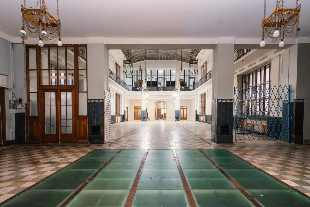 Продается здание 4412.1 м2 - Фото 4