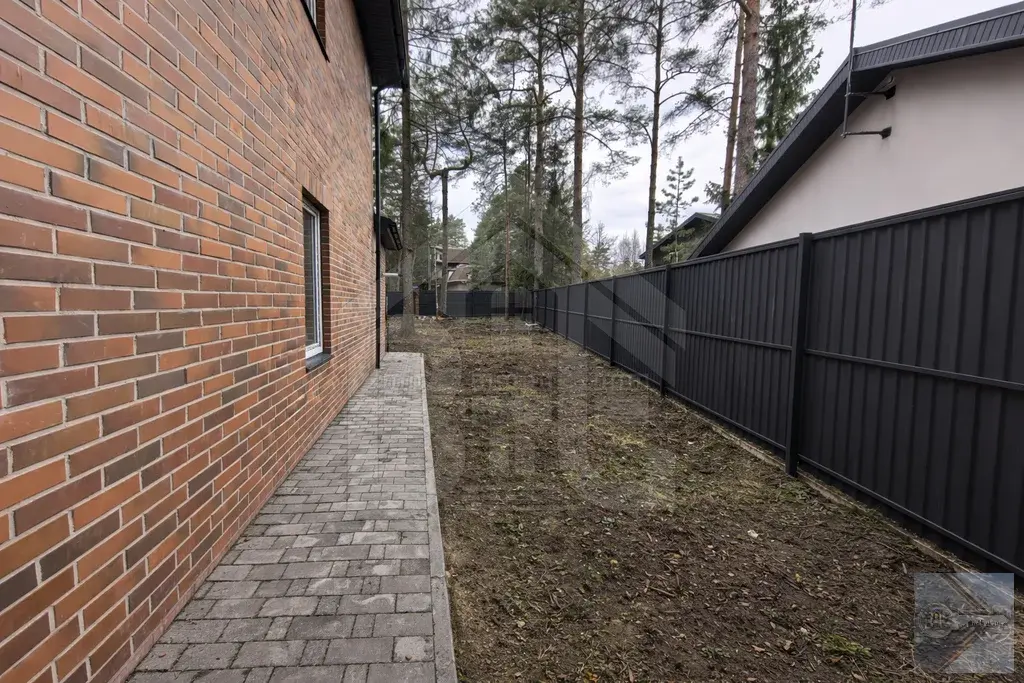 Дом в сосновом лесу, 210 м2, участок 11 соток - Фото 6