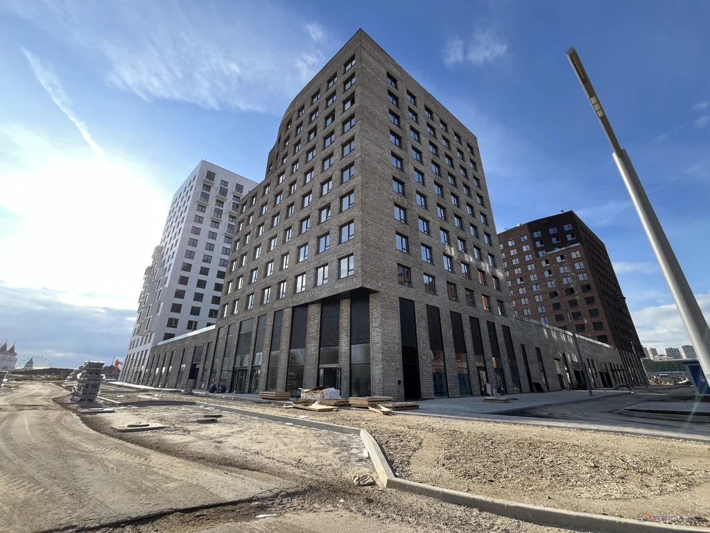 Продажа квартиры, Сиреневый б-р. - Фото 1