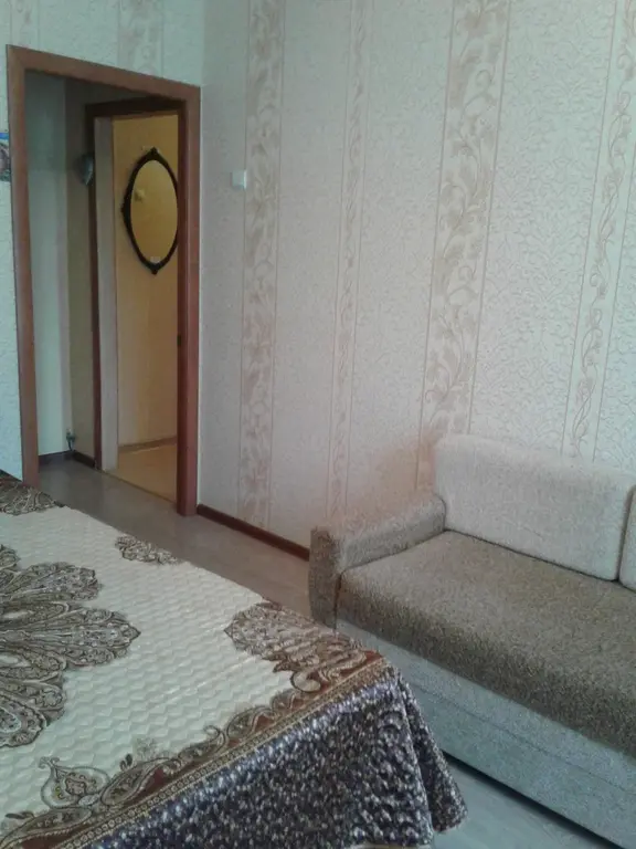 Сдаётся посуточно 2-х комнатная квартира на Площади Ленина - Фото 2