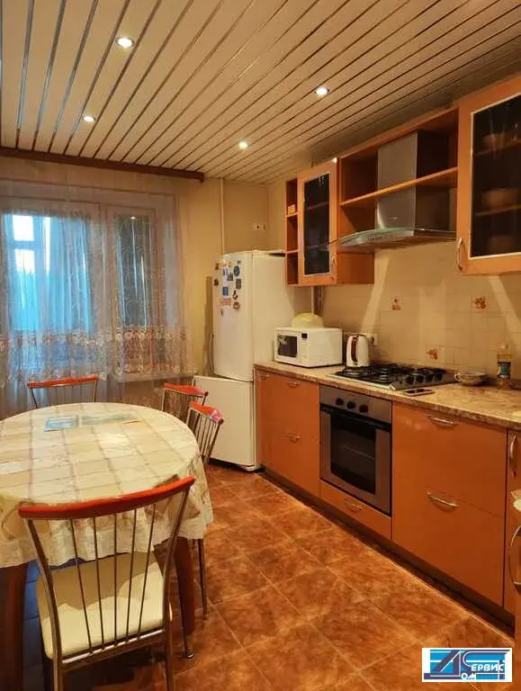 продается 1-а комнатная квартира - Фото 1