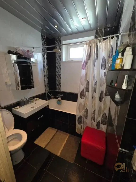 Продам 3-к квартиру 74.2 м2 на 43 Армии 21 - 2 лоджии, - 2 с/у 8 этаж! - Фото 9