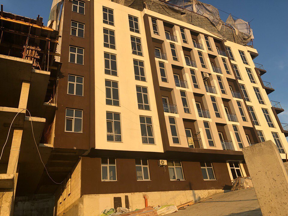 Купить квартиру в Сочи. ЖК Lumiere (ЖК Пикассо) - Фото 0