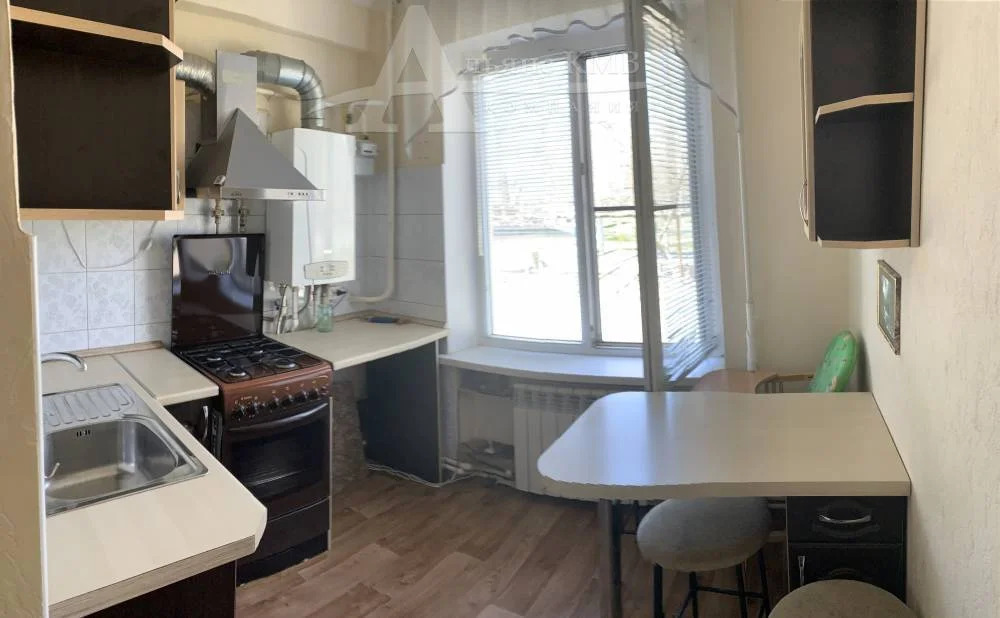 Продажа квартиры, Минеральные Воды, ул. 50 лет Октября - Фото 1