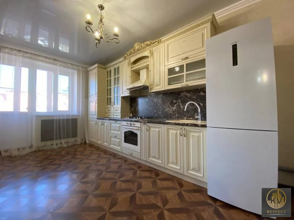 Продажа квартиры, Ессентуки, ул. Комарова - Фото 1