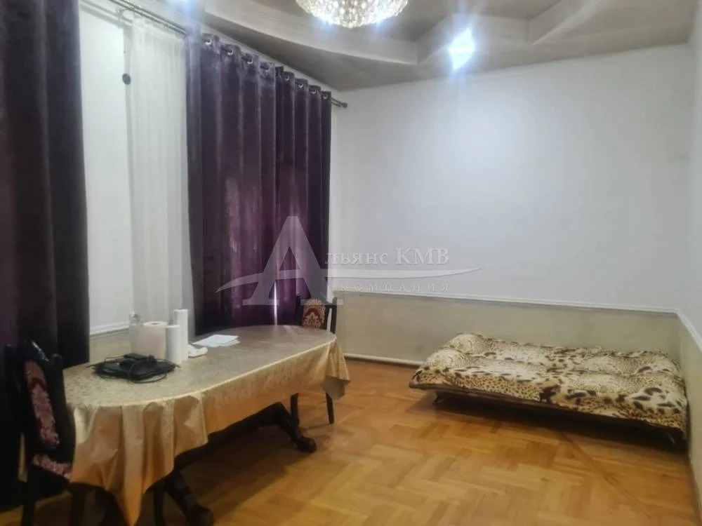 Продажа дома, Георгиевск, 12-я линия ул. - Фото 1