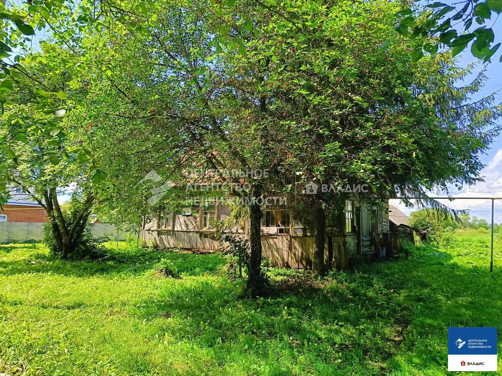 Продажа дома, Добрые Пчелы, Захаровский район, ул. Центральная - Фото 0
