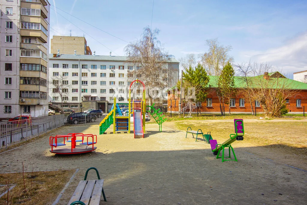 Продажа квартиры, Новосибирск, Королёва - Фото 1