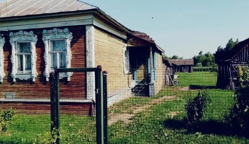 Дом в хвойном лесу - Фото 1