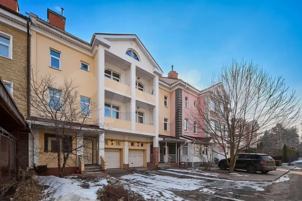 Таунхаус 200 м на участке 3 сот. - Фото 0