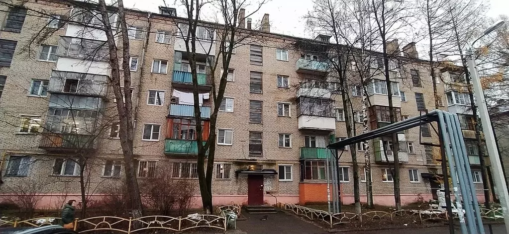 Сдам 3-х комнатную квартиру в Голицыно, проспект Керамиков, дом 97 - Фото 0