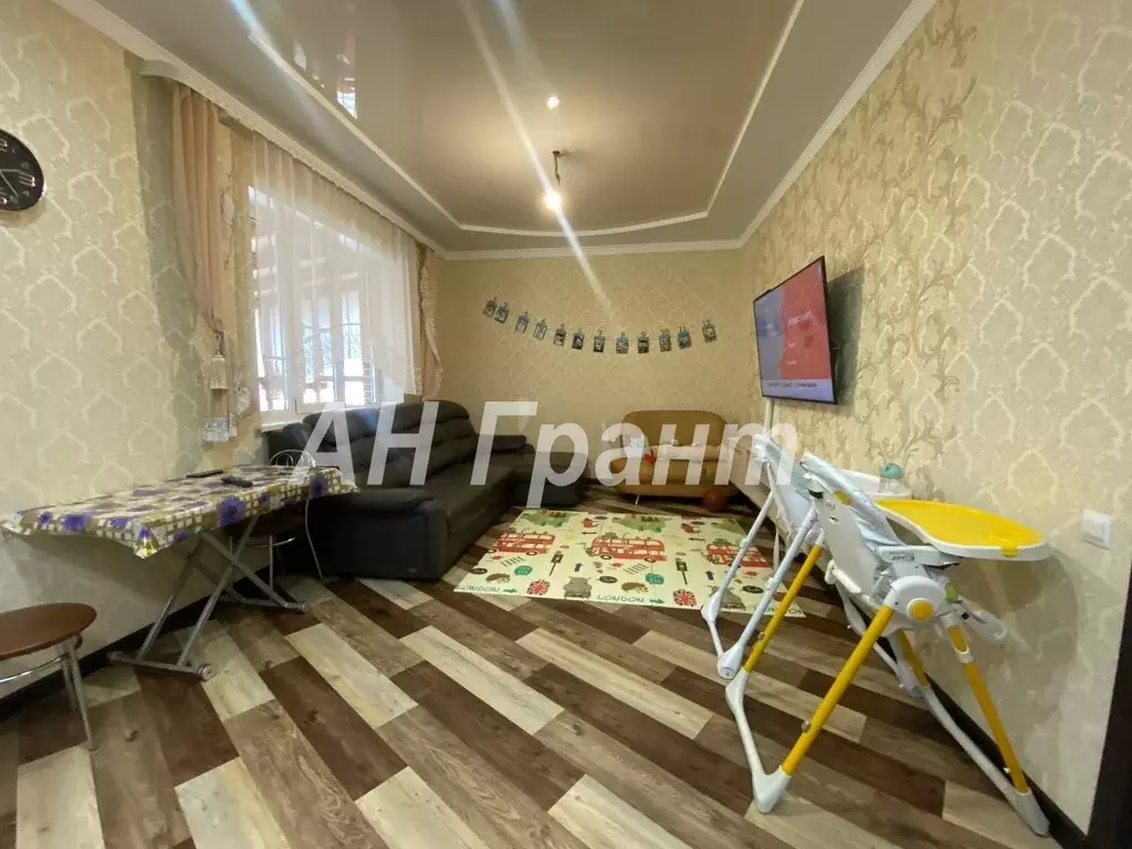 Жилой дом с гаражом и гостевым домом в Дубовое - Фото 9