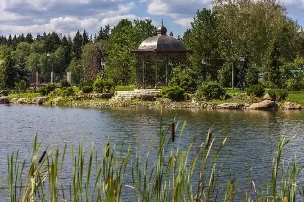 Участок в поселке Николино, земля в жлитном поселке на Рублевке - Фото 1