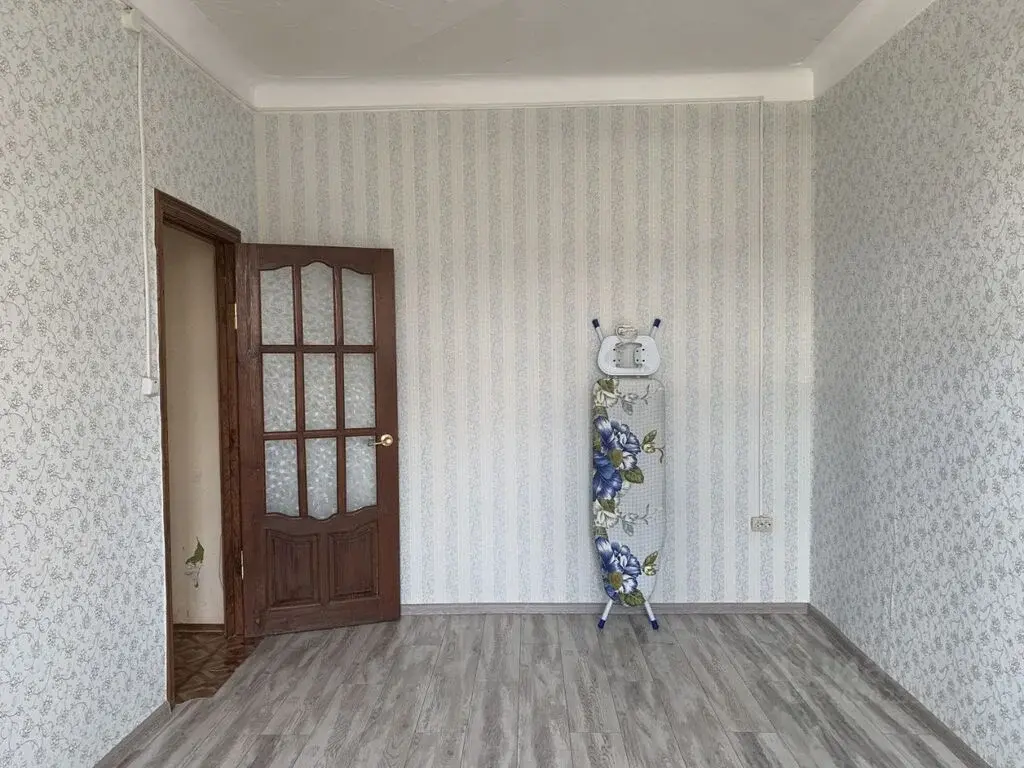 Продаю двухкомнатную квартиру 38.4м Железнодорожная ул., 13А, Алексин, ... - Фото 1