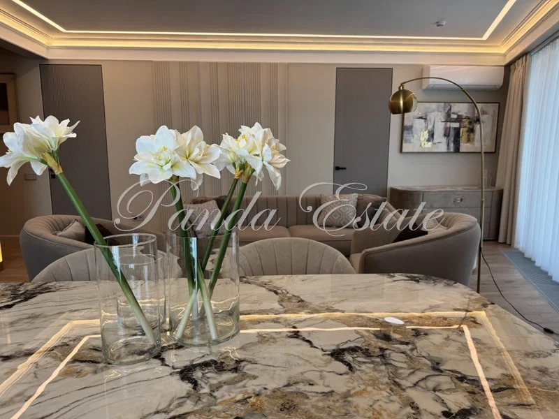 Видовая квартира в ЦАО с 3 спальнями (ном. объекта: 9792) - Фото 0