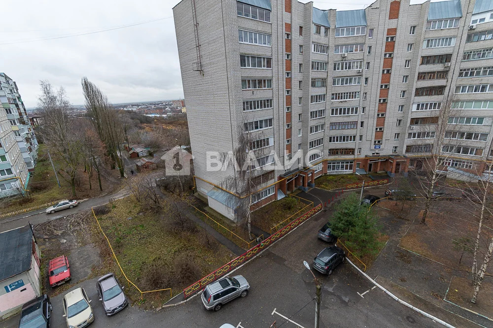 городской округ Владимир, улица Безыменского, д.9Д, 3-комнатная ... - Фото 19