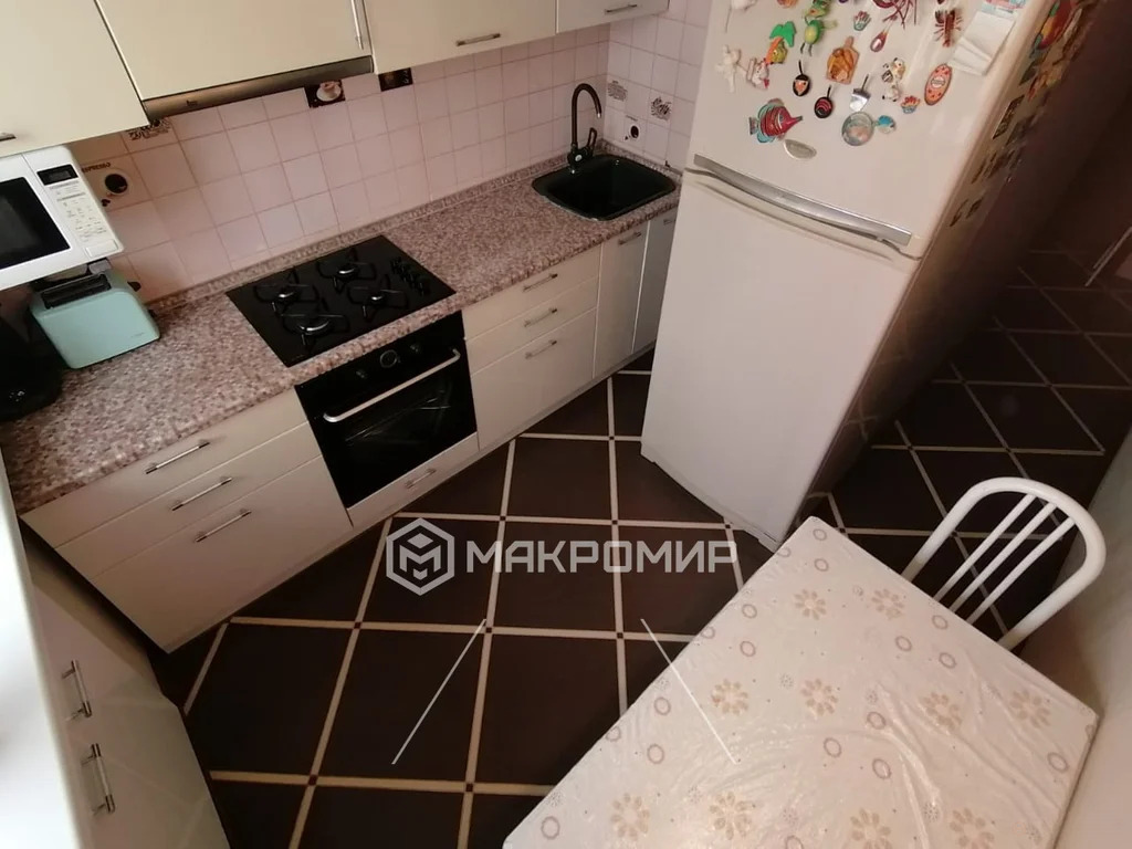 Продажа квартиры, Новосибирск, м. Заельцовская, ул. Лейтенанта Амосова - Фото 0