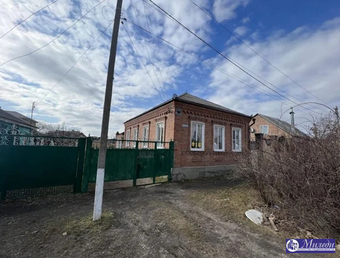 Продажа дома, Батайск, ул. 50 лет Октября - Фото 0