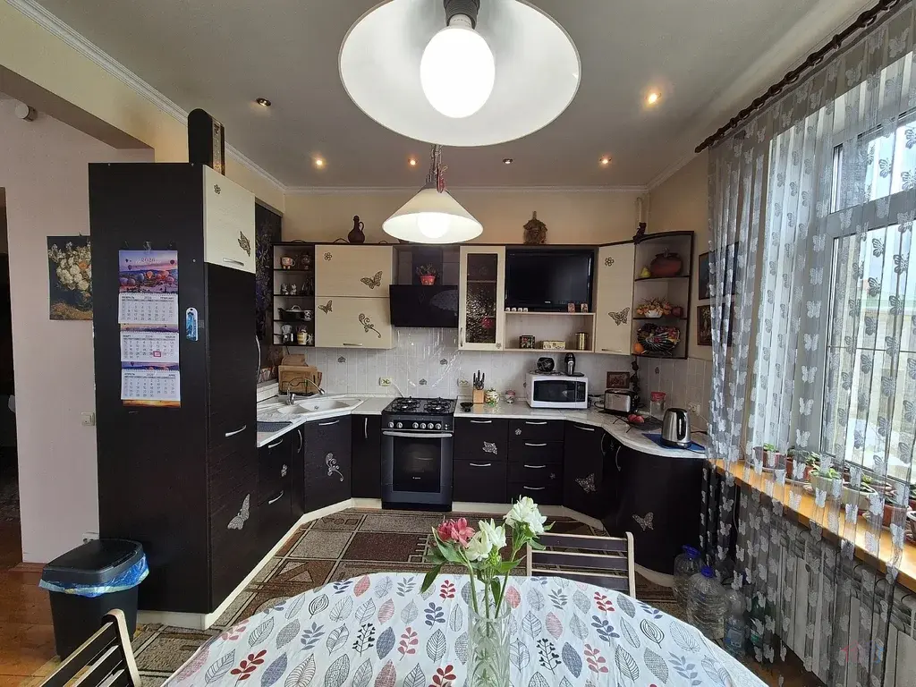 Дом 202,4 м2 на участке 10 сот. - Фото 3