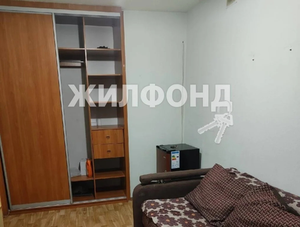 Продажа комнаты, Новосибирск, ул. Лазарева - Фото 1