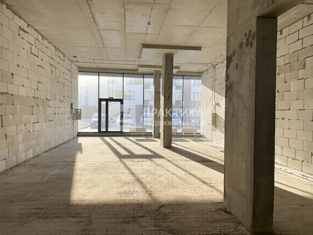 Аренда торгового помещения, улица Пикассо - Фото 2