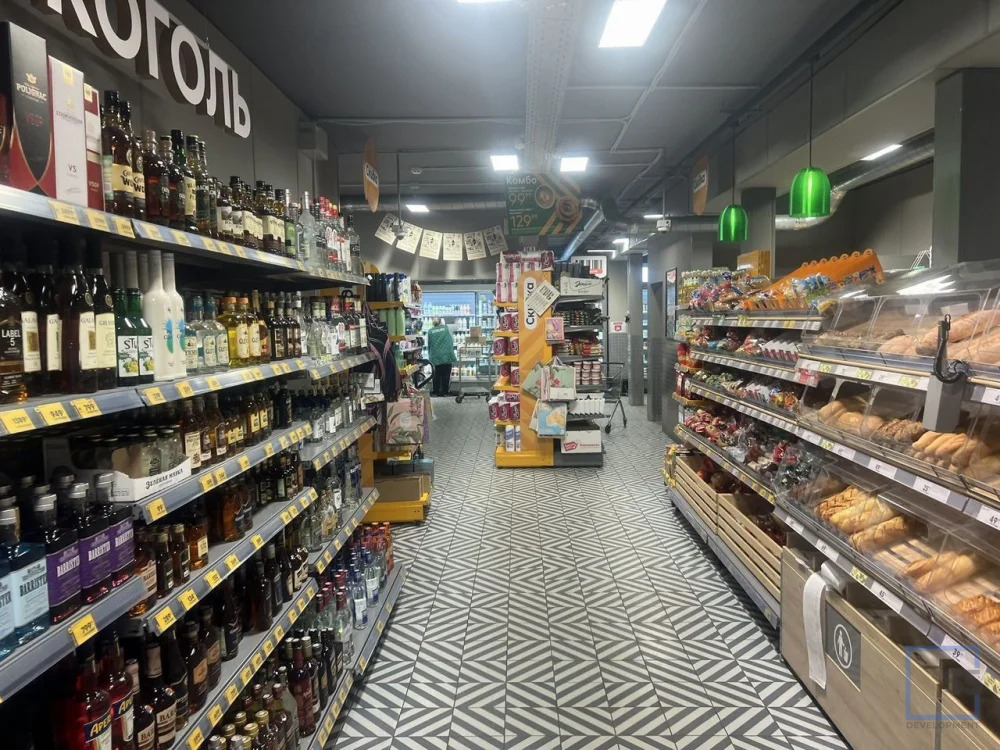 Продажа торгового помещения, Керамический пр. - Фото 2