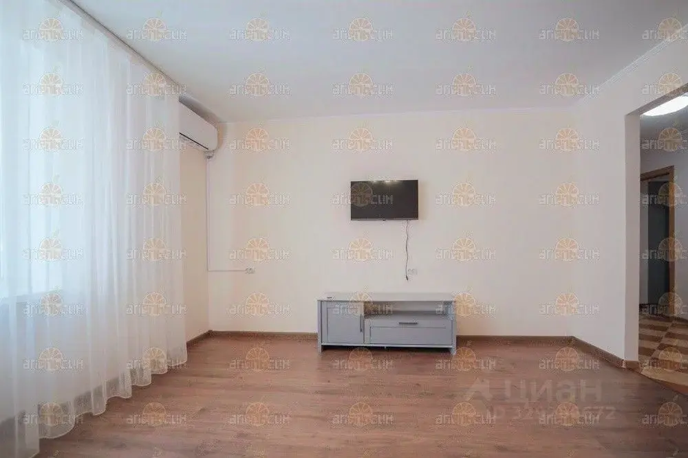 Снять двухкомнатную квартиру 63.2м ул. 45-я Параллель, 22/7, ... - Фото 4