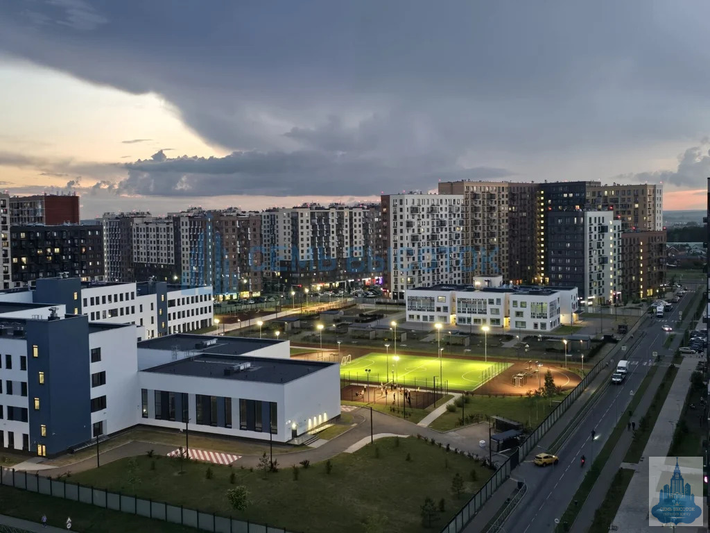 Продажа квартиры, Уточкина ул. - Фото 1