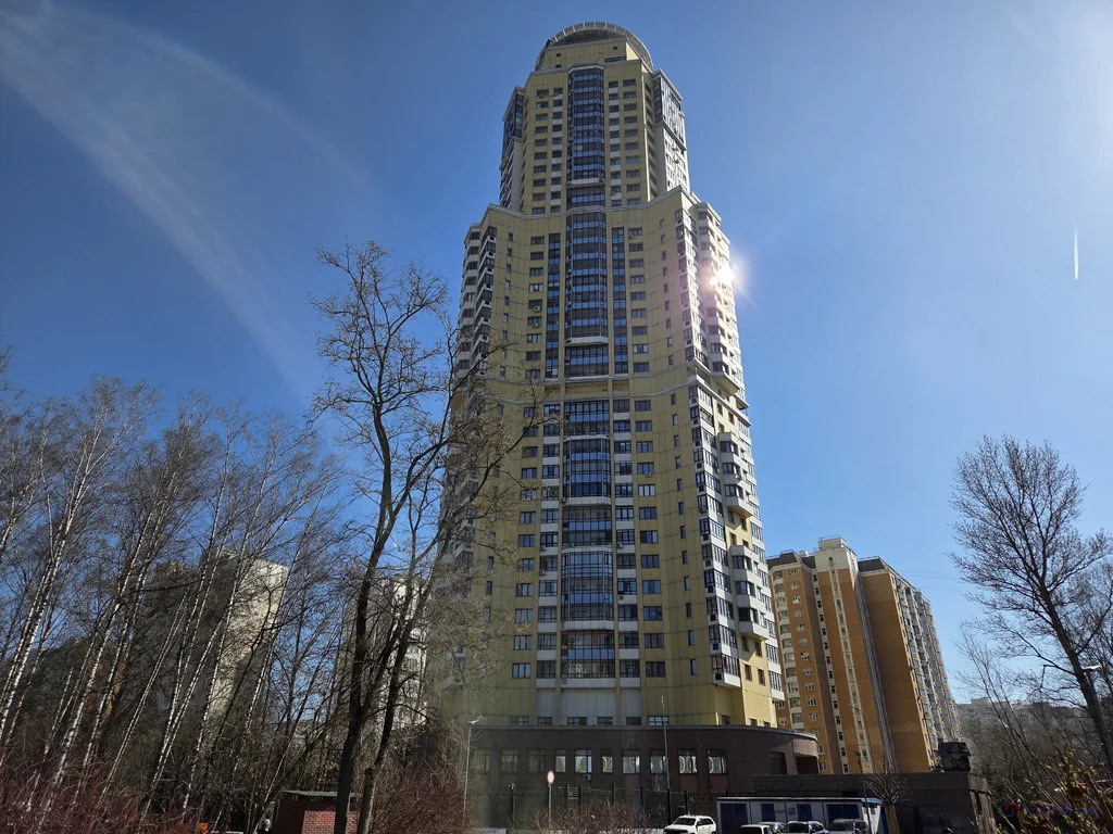 Продажа квартиры, ул. Дыбенко - Фото 1